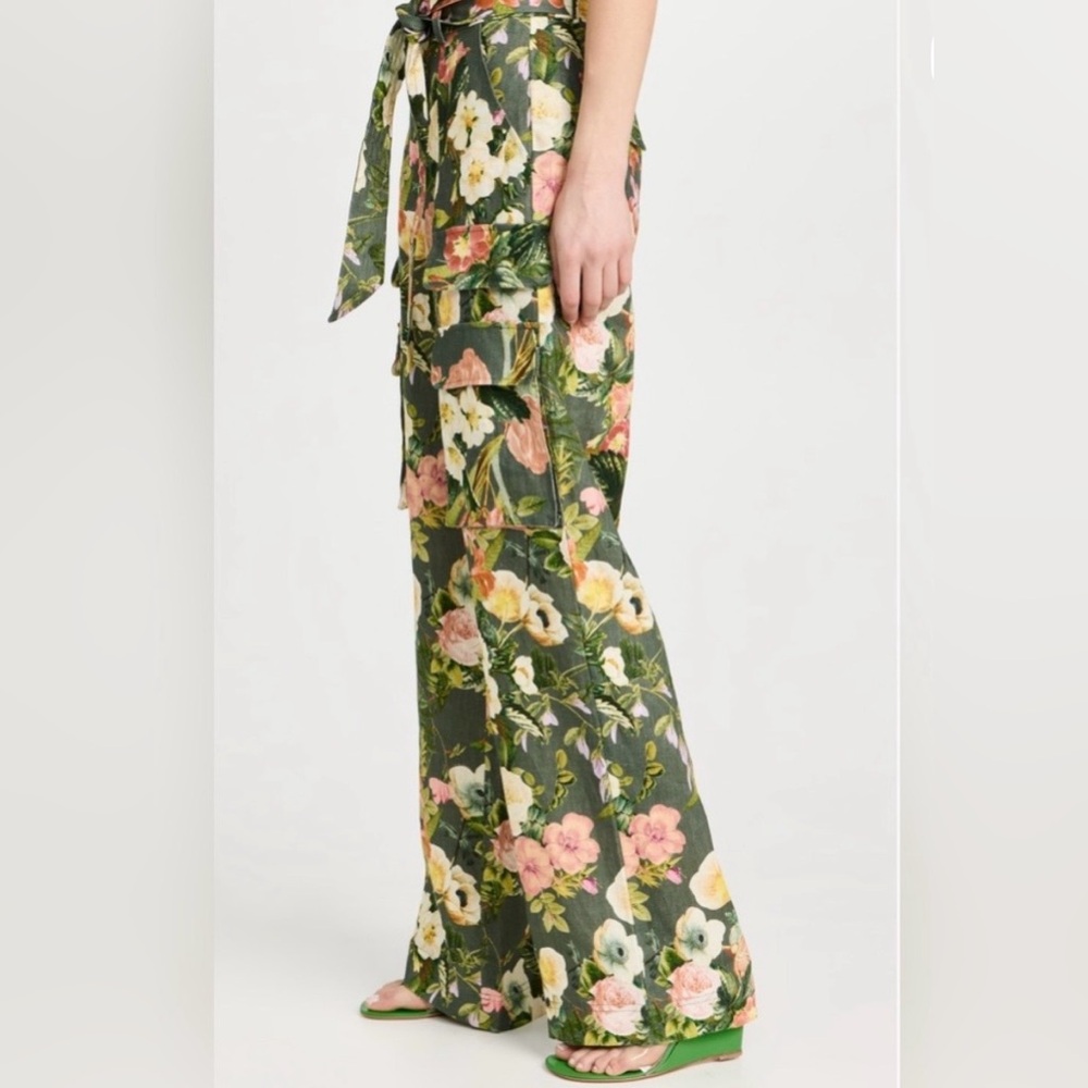 Cara Cara Ginny floral belted cargo pants